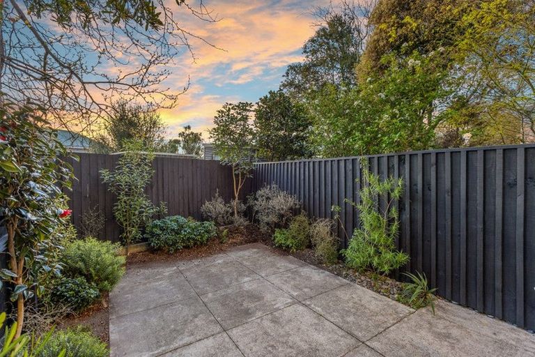 Photo of property in 6/86 Brockworth Place, Riccarton, Christchurch, 8011