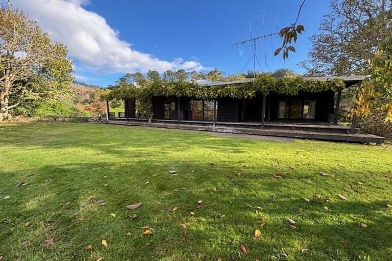 Photo of property in 802 Papaiti Road, Papaiti, Whanganui, 4584