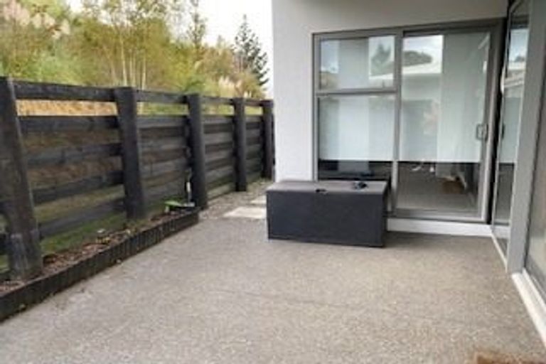 Photo of property in 38 Saint Pauls Drive, Brookfield, Tauranga, 3110