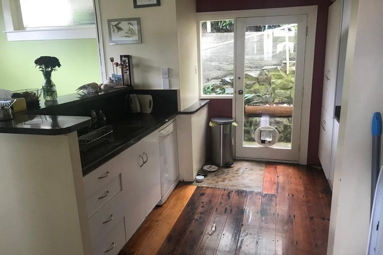 Photo of property in 118 Ohiro Road, Brooklyn, Wellington, 6021