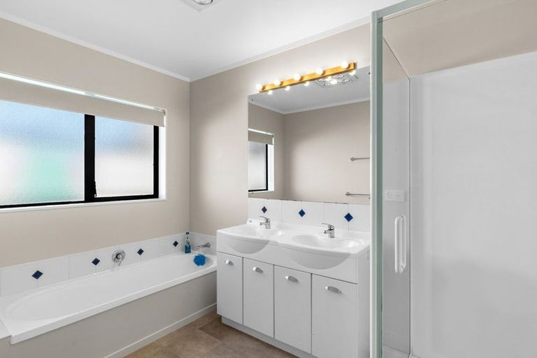 Photo of property in 20 Holmwood Park Drive, Morrinsville, 3300