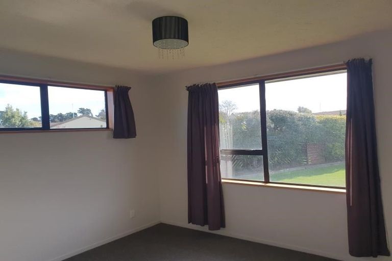 Photo of property in 1/8 Raymond Road, Bromley, Christchurch, 8062