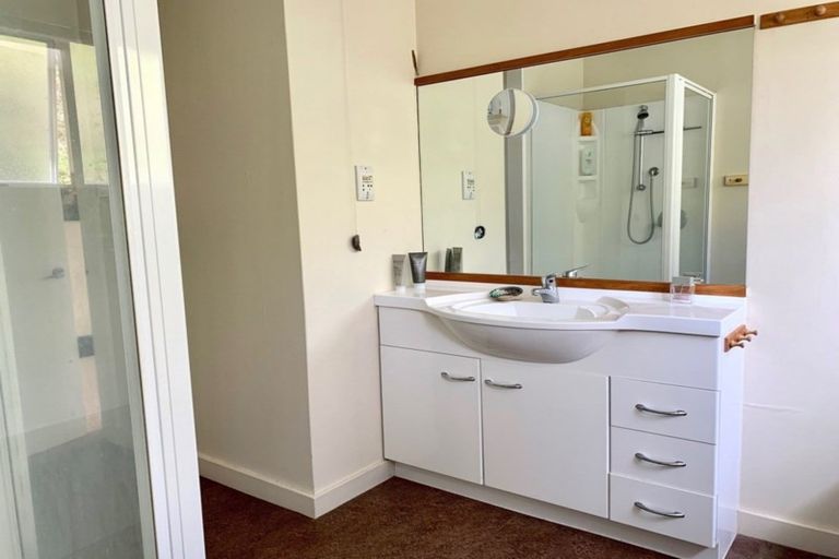 Photo of property in 11 Ruru Road, Otaihanga, Paraparaumu, 5036