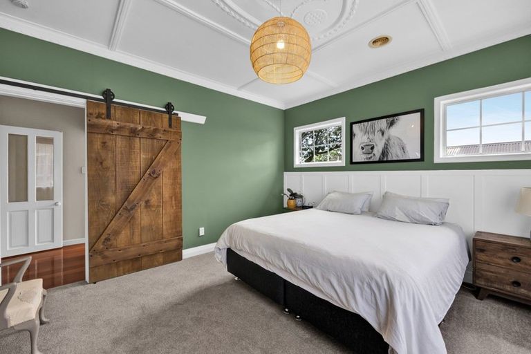 Photo of property in 1048 Normanby Road, Manaia, Hawera, 4678