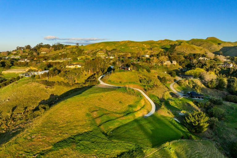 Photo of property in 222 Durham Drive, Havelock North, 4130