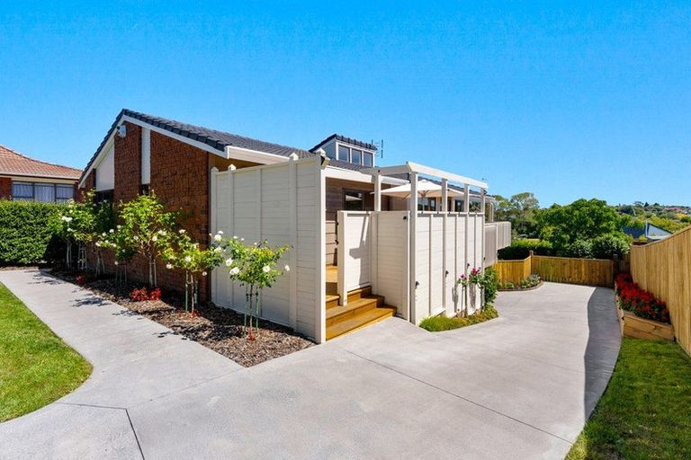 Photo of property in 24 Majesty Place, Half Moon Bay, Auckland, 2012