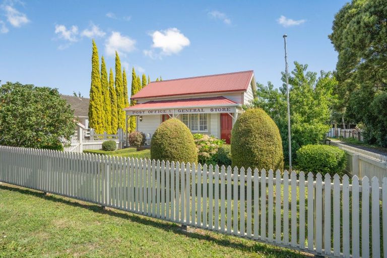Photo of property in 44c Brandon Street, Featherston, 5710