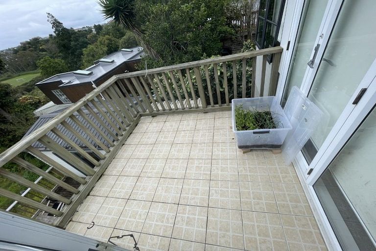 Photo of property in 89 Exmouth Road, Northcote, Auckland, 0627