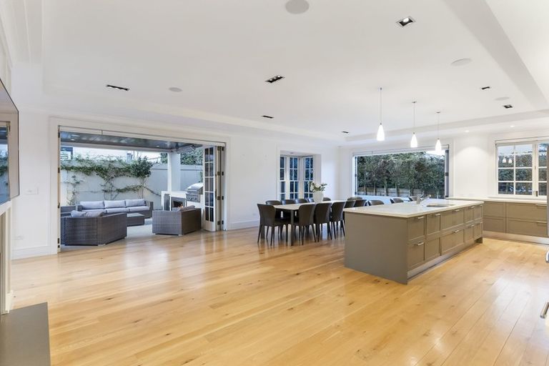Photo of property in 103 St Stephens Avenue, Parnell, Auckland, 1052