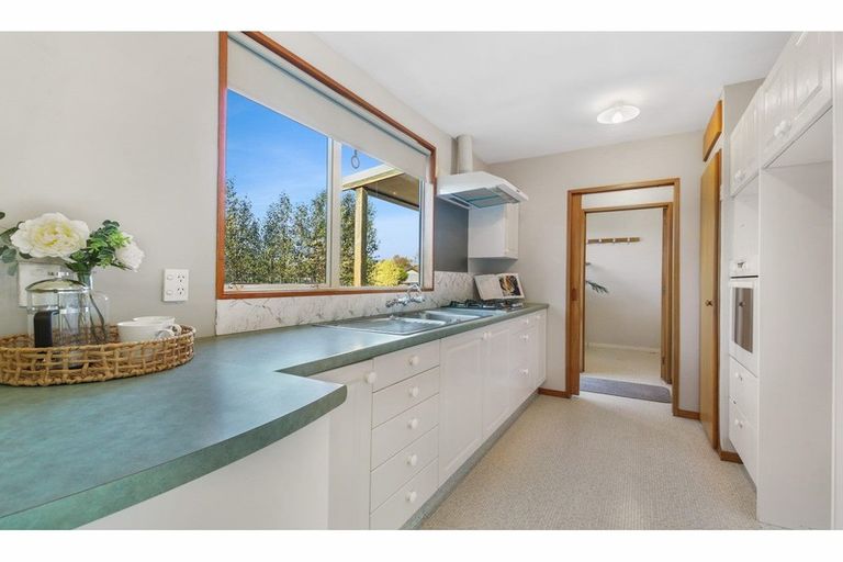 Photo of property in 5 Bluff Street, Coalgate, 7673