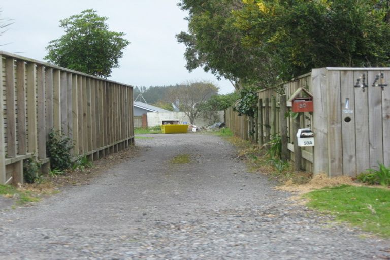 Photo of property in 50 Mcfarlane Street, Oakura, 4314