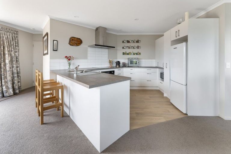 Photo of property in 94 Fergusson Street, Stoke, Nelson, 7011