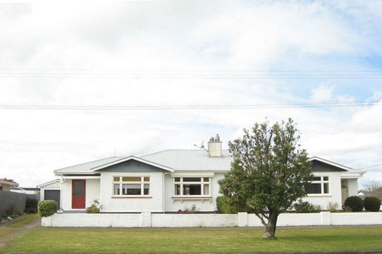 Photo of property in 42 Cordelia Street, Stratford, 4332