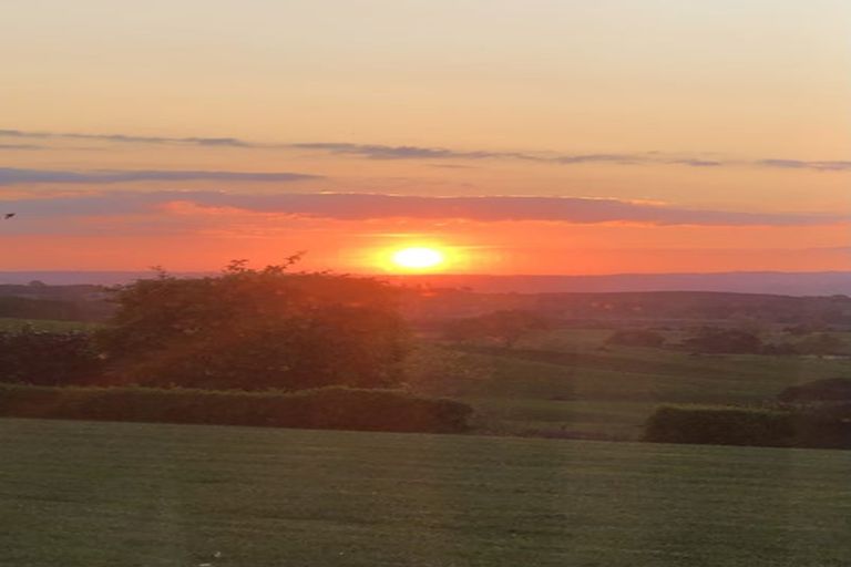 Photo of property in 64 Saint Leger Road, Te Awamutu, 3875