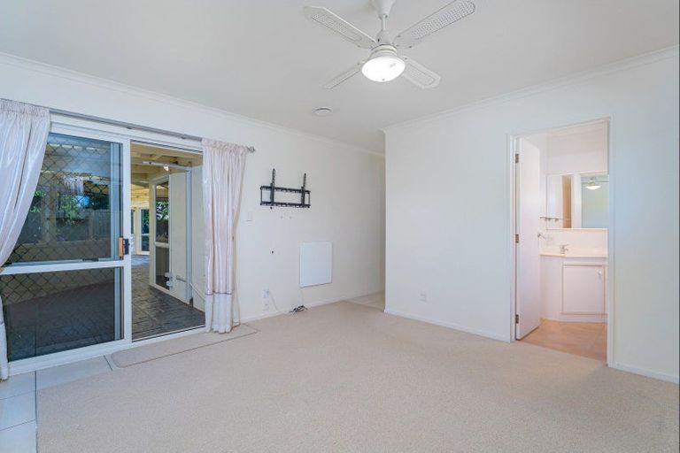 Photo of property in 12 Kenneth Avenue, Whitianga, 3510
