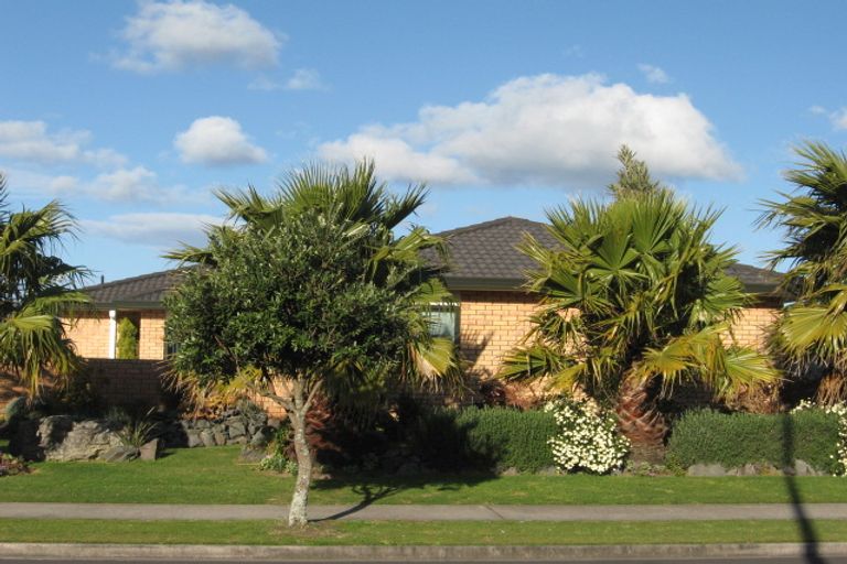 Photo of property in 116 Pacific View Road, Papamoa Beach, Papamoa, 3118