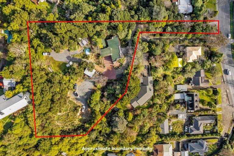 Photo of property in 84 Heretaunga Square, Silverstream, Upper Hutt, 5019