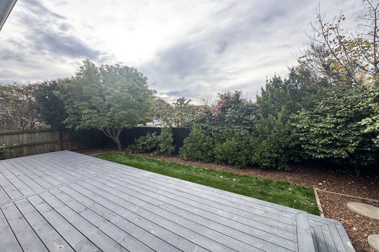 Photo of property in 1/96 Lake Terrace Road, Burwood, Christchurch, 8061