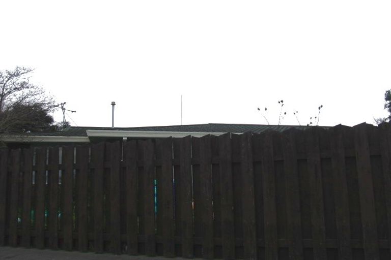 Photo of property in 112 Benmore Avenue, Cloverlea, Palmerston North, 4412