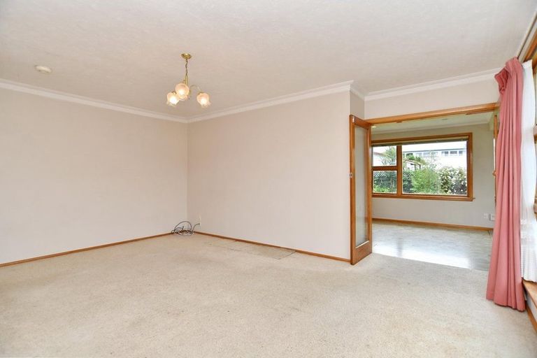 Photo of property in 77 Cutts Road, Russley, Christchurch, 8042