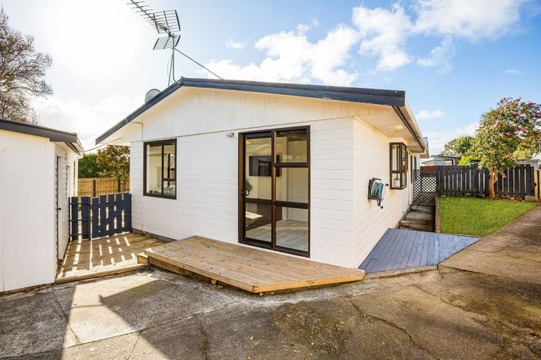 Photo of property in 13a Transom Close, Whitby, Porirua, 5024