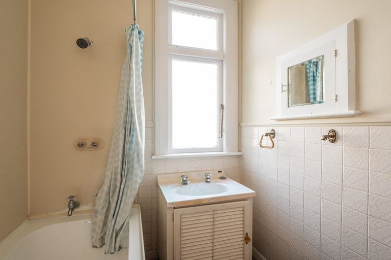 Photo of property in 484 North Road, Normanby, Dunedin, 9010