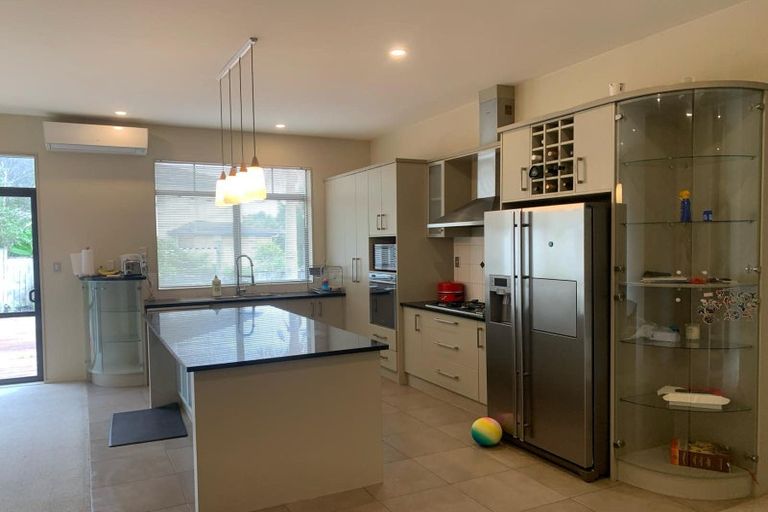 Photo of property in 3 Stroud Place, Henderson, Auckland, 0612