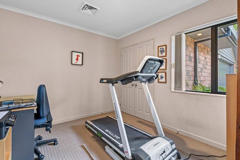 Photo of property in 9 Devoy Drive, Owhata, Rotorua, 3010