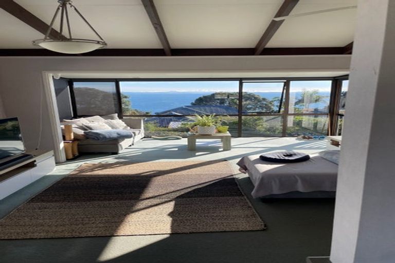 Photo of property in 34 Pacific Parade, Army Bay, Whangaparaoa, 0930