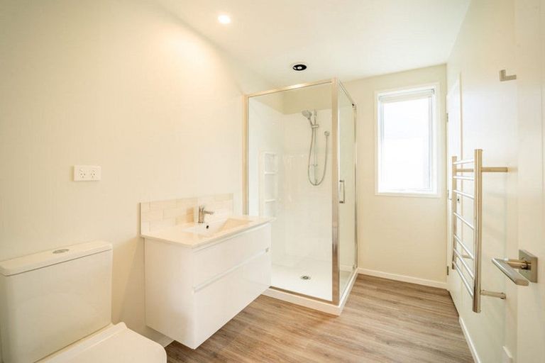 Photo of property in 47a Western Avenue, Omokoroa, 3114