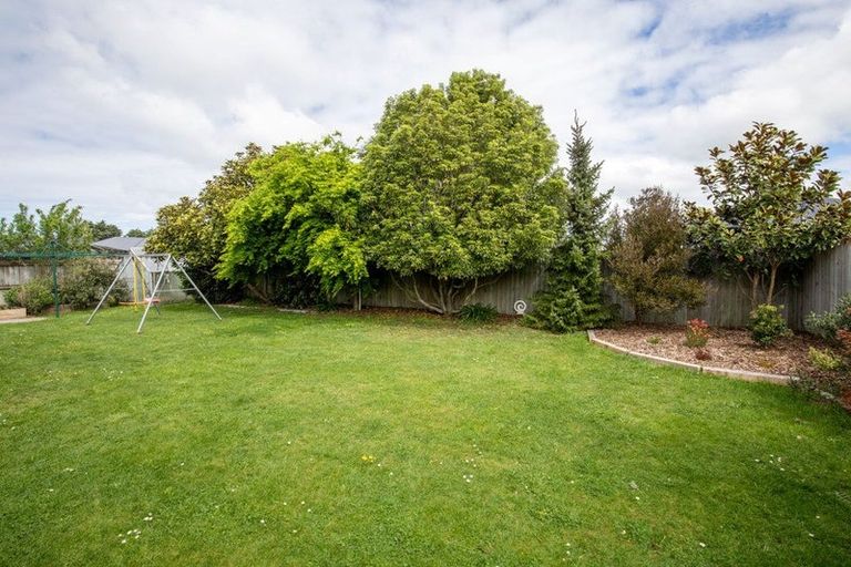 Photo of property in 21 Campion Place, Rolleston, 7614