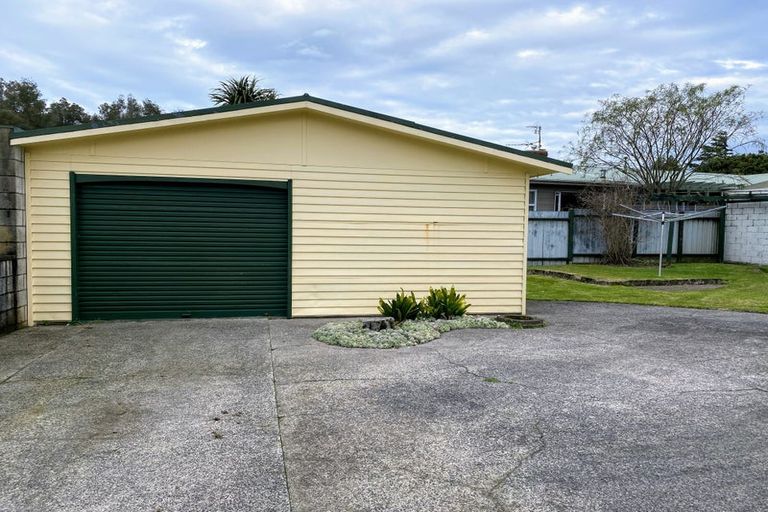 Photo of property in 48 Masters Avenue, Hillcrest, Hamilton, 3216