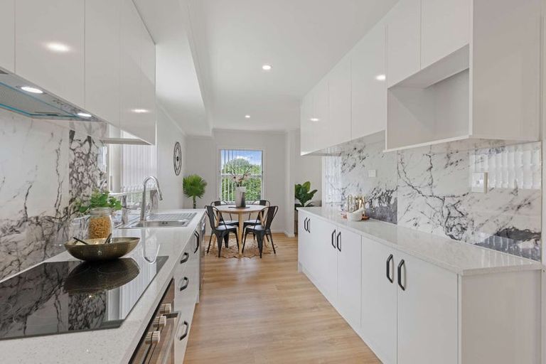 Photo of property in 14 Dagenham Street, Manurewa, Auckland, 2102