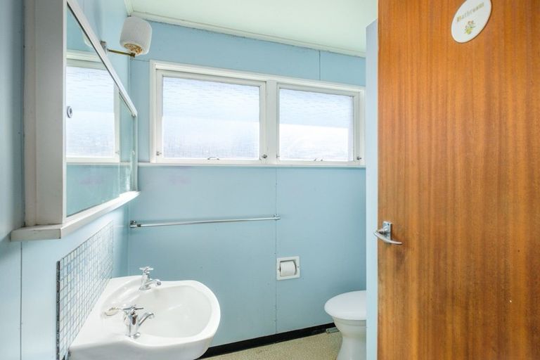 Photo of property in 2/2 Cobham Place, Te Hapara, Gisborne, 4010