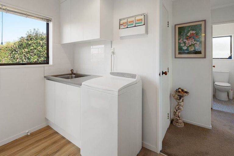 Photo of property in 166 Racecourse Road, Cambridge, 3493