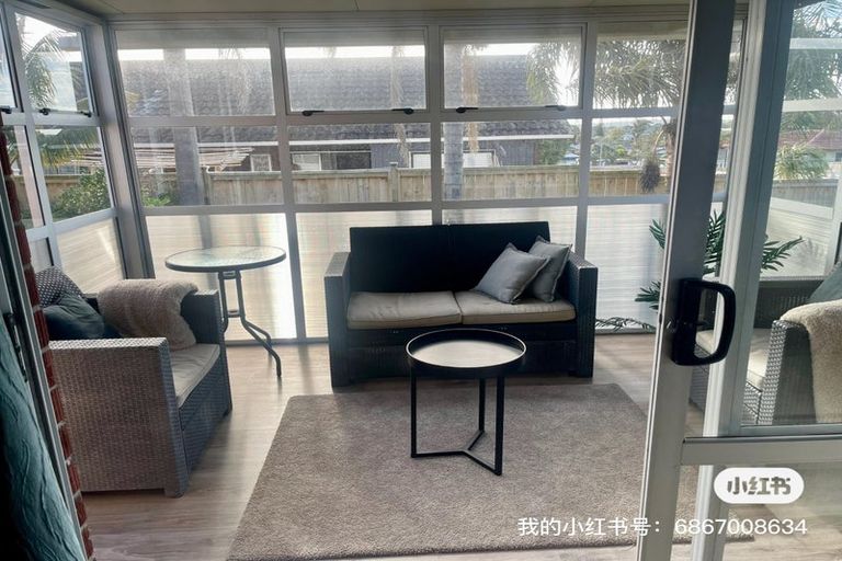 Photo of property in 1/9 Benygloe Place, Highland Park, Auckland, 2010