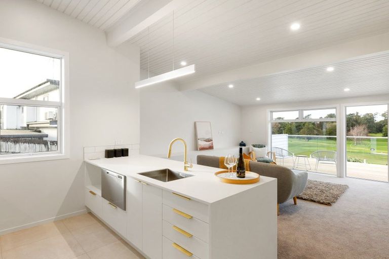 Photo of property in 31 Saint Andrews Terrace, St Andrews, Hamilton, 3200