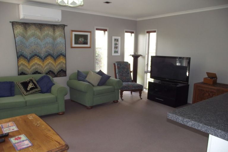 Photo of property in 12 Ocean Breeze Drive, Waihi Beach, 3611