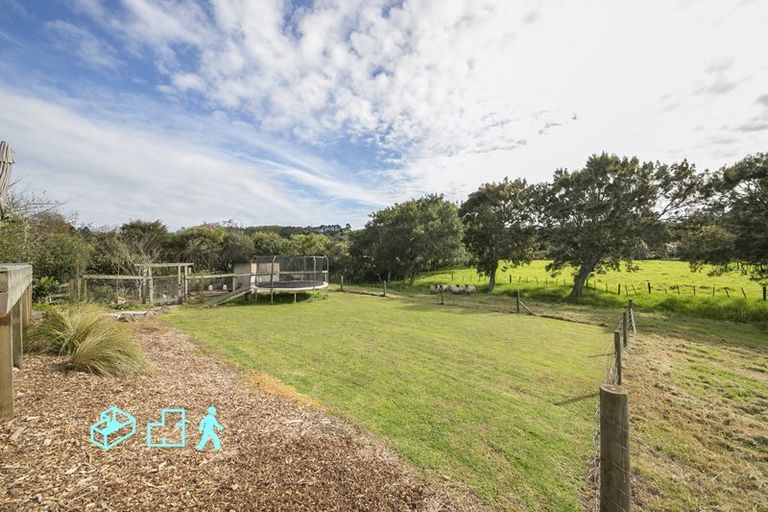 Photo of property in 1475 State Highway 16, Waimauku, 0883