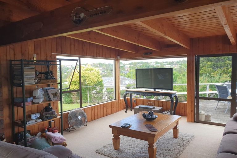 Photo of property in 29 Salem Place, Torbay, Auckland, 0630