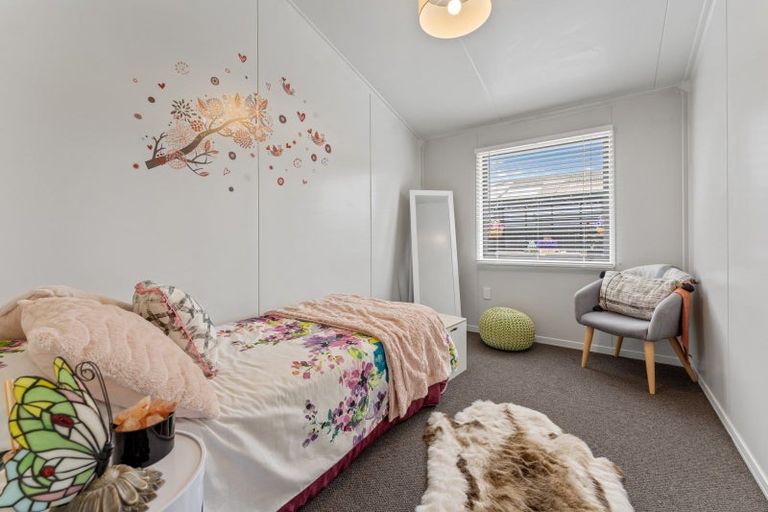 Photo of property in 68 Grey Street, Woodville, 4920