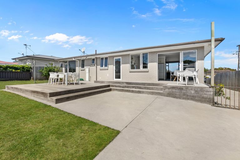 Photo of property in 16 Page Street, Morrinsville, 3300