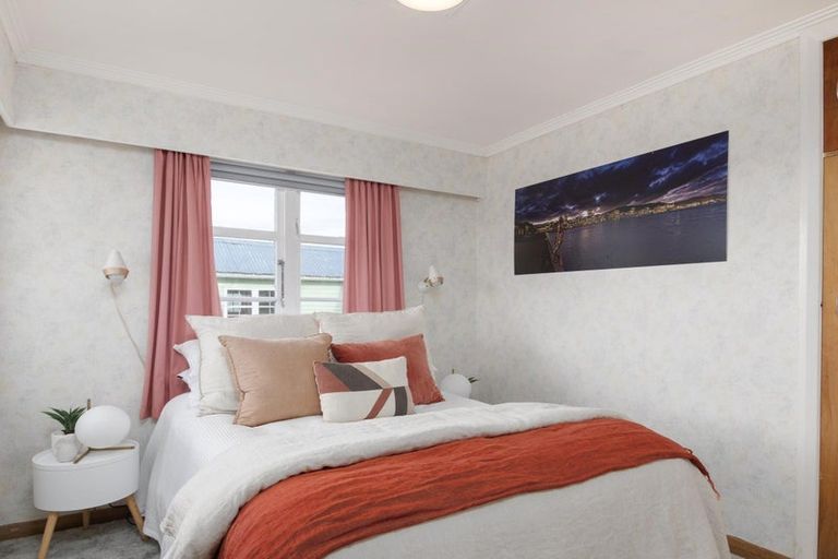 Photo of property in 159 Broderick Road, Johnsonville, Wellington, 6037