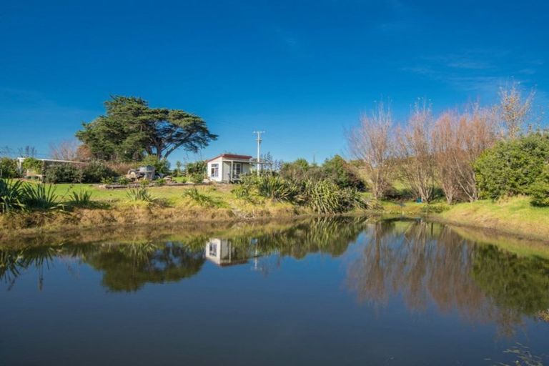 Photo of property in 14 Syd Smith Road, Oruawharo, Wellsford, 0975