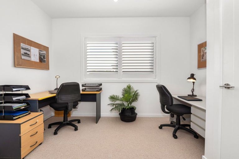 Photo of property in 10 Oceania Sands Way, Papamoa Beach, Papamoa, 3118