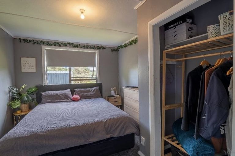 Photo of property in 2656 South Head Road, South Head, Helensville, 0874