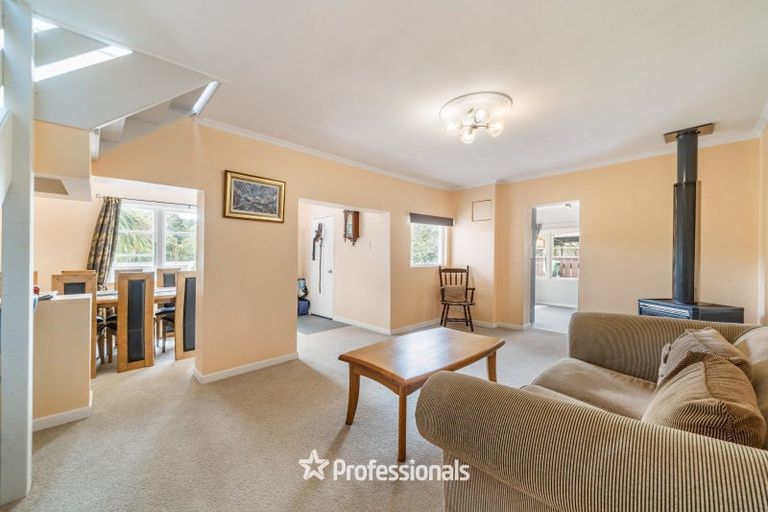 Photo of property in 8 Beechwood Lane, Te Marua, Upper Hutt, 5018