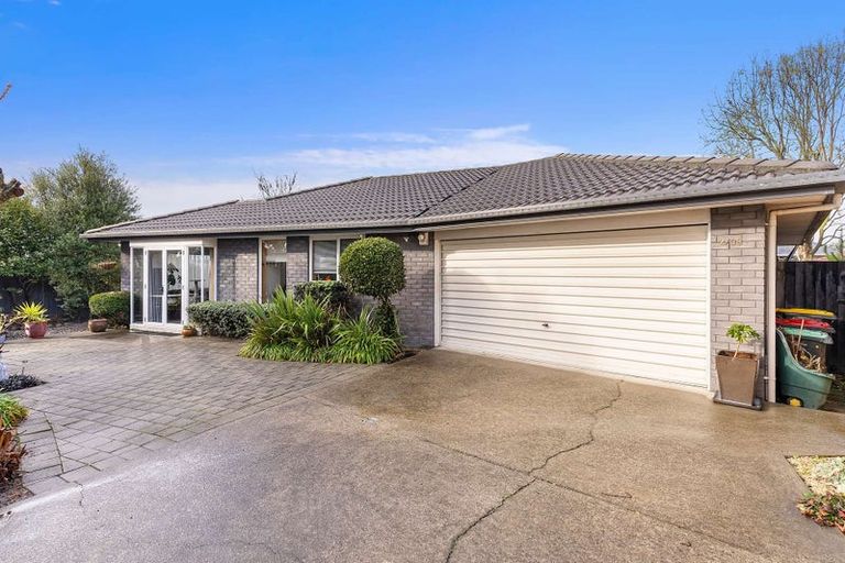 Photo of property in 2/38 Fenchurch Street, Redwood, Christchurch, 8051