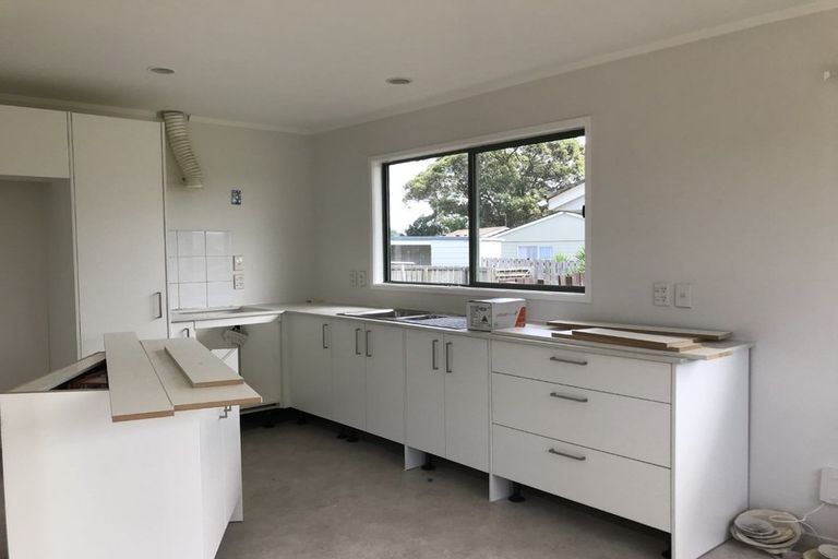 Photo of property in 47 Flat Bush Road, Clover Park, Auckland, 2023