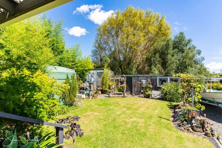 Photo of property in 2305 State Highway 12, Paparoa, 0571